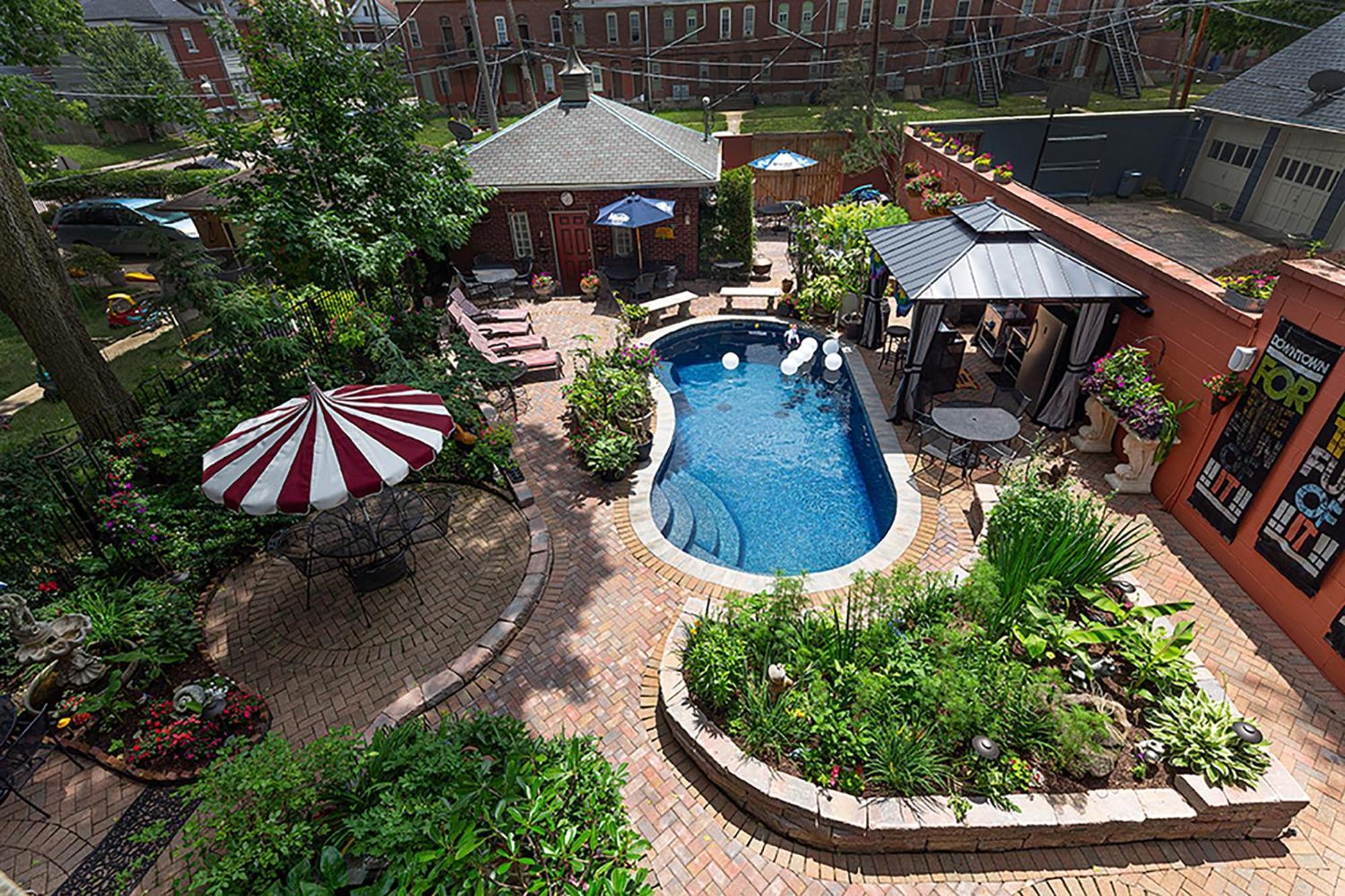 Mike & Allen'S Place On The Park_2 Колумбус Экстерьер фото